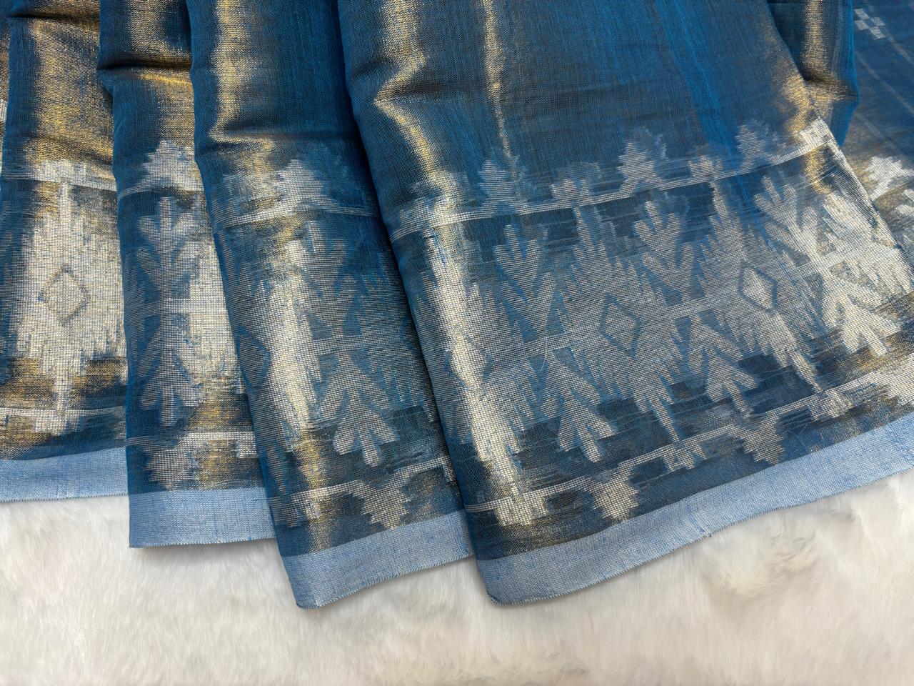 Handloom linen saree