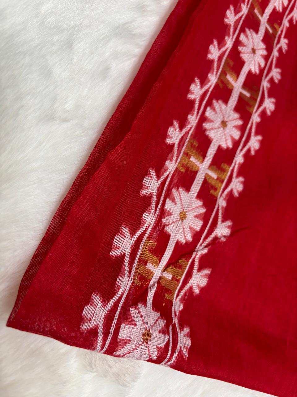 Mul-cotton Jamdani saree